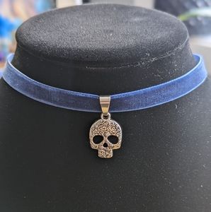 🩷 Skull Choker